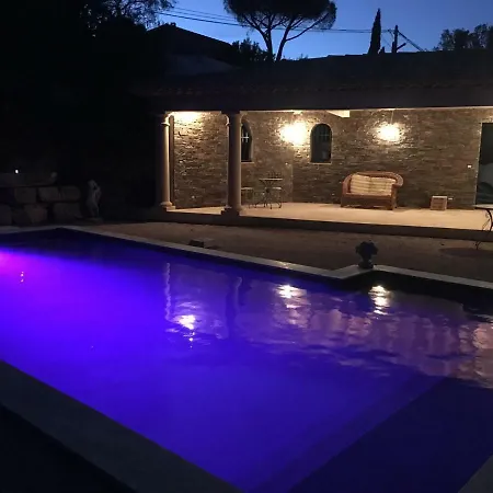 Résidence Provençale De Charme Avec Piscine Alloggio in famiglia La Croix-Valmer